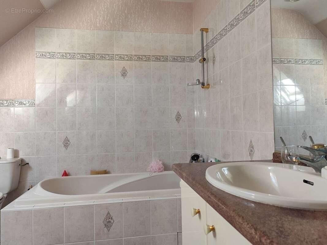 Maison à LE POULIGUEN