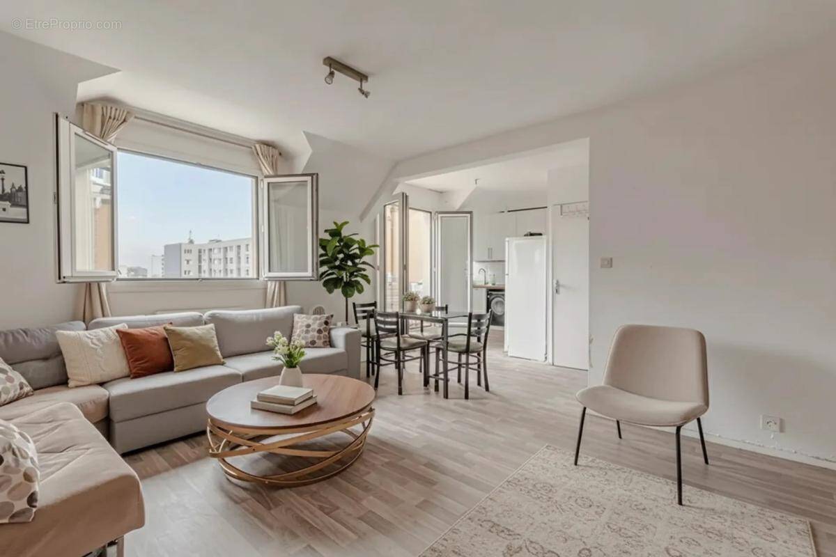 Appartement à DAMMARIE-LES-LYS