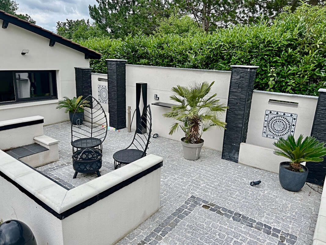 Maison à VILLENEUVE-SUR-LOT