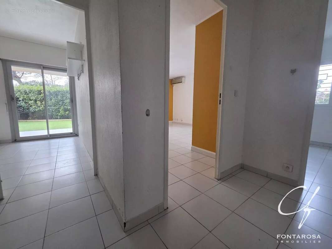 Appartement à FREJUS