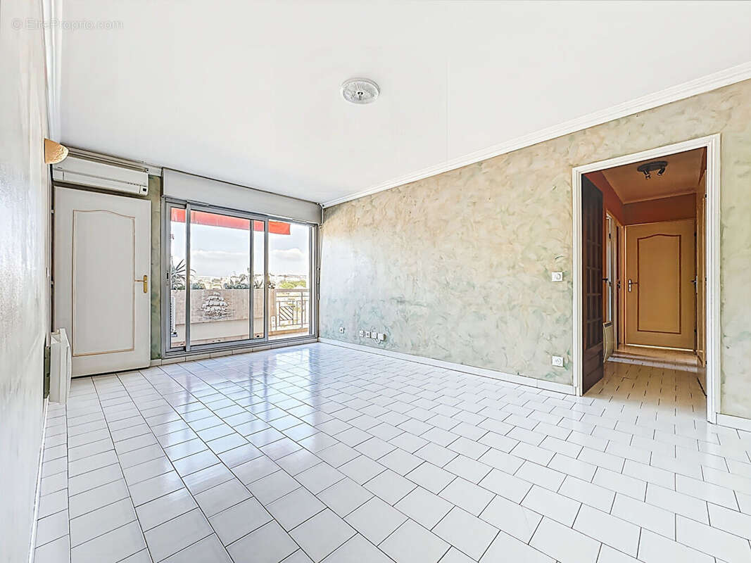 Appartement à MARSEILLE-13E