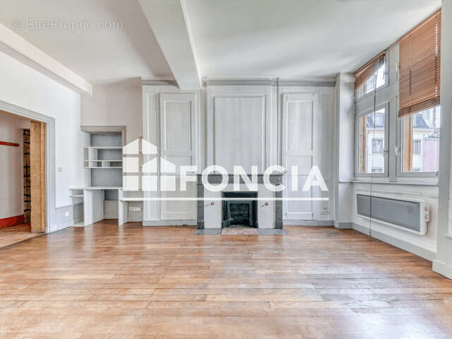 Appartement à LYON-5E