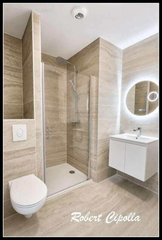 Attique T2 Metz _51,5m²_très grande terrasse de 41m² parking inclus + garage + cuisine équipée - photo 7