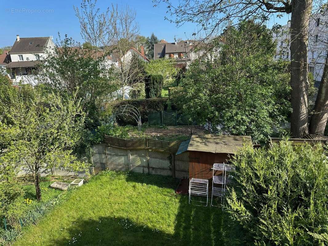 Maison à VAIRES-SUR-MARNE