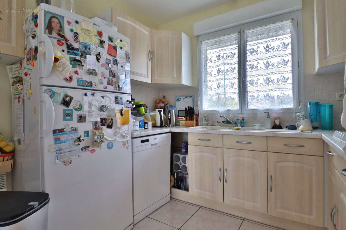 Maison à SAINT-REMY-SOUS-BARBUISE