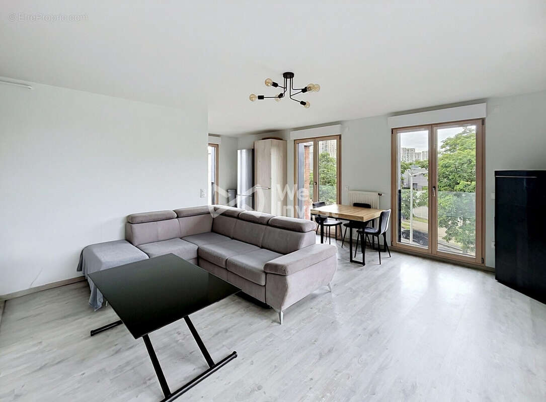 Appartement 72 m² à Nanterre  - photo 3