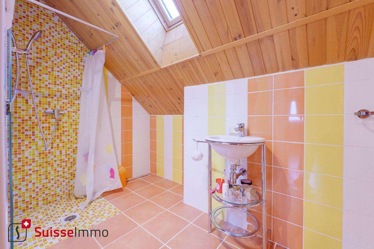 Maison à L'ISLE-SUR-LE-DOUBS