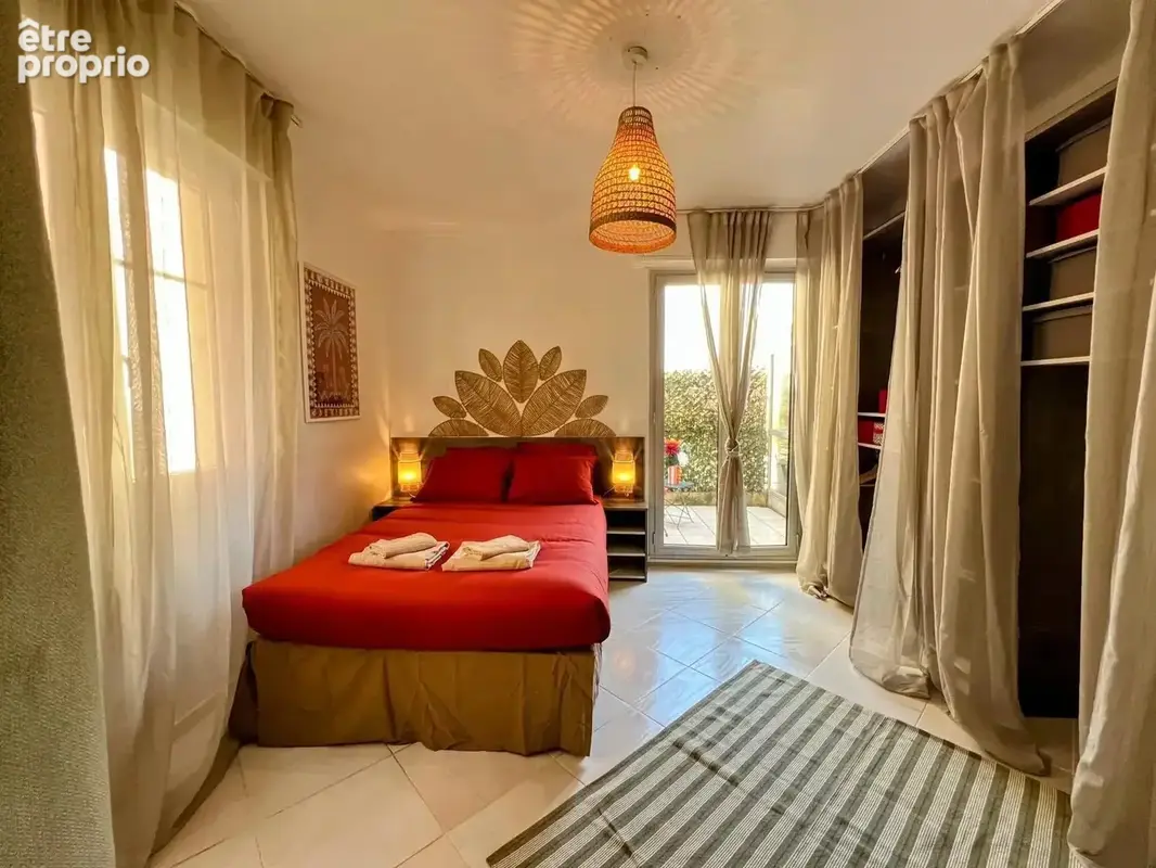 Nice ouest- 3 pieces de 82m en excellent etat - photo 17
