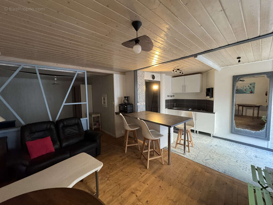 Appartement à YSSINGEAUX