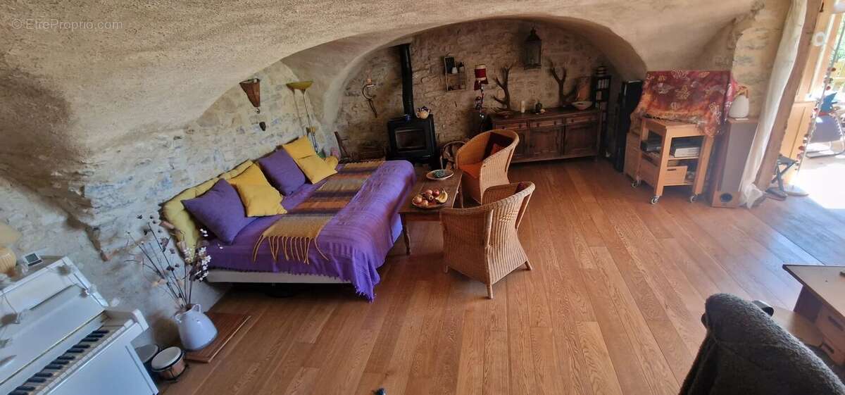 Maison à SAINT-ANDEOL