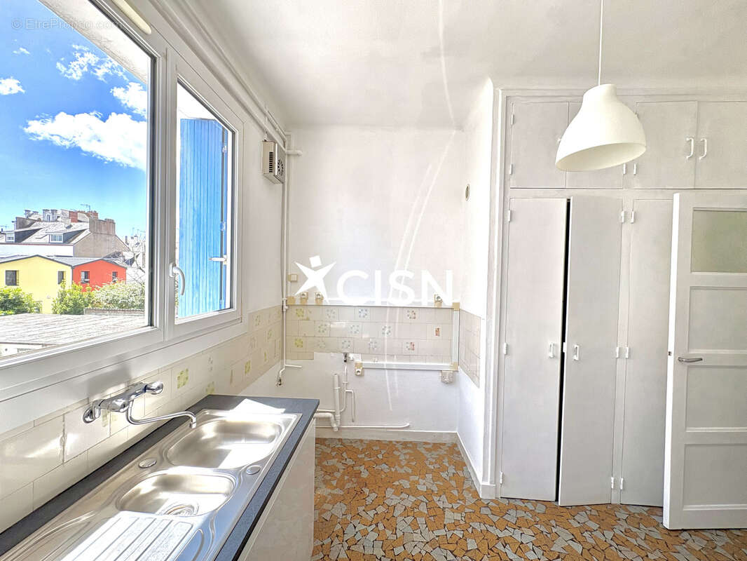 Appartement  T2 60 m2  à deux pas du Théatre - photo 2
