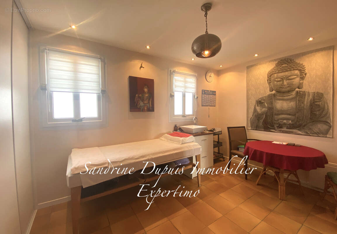 Maison à CHERMIGNAC