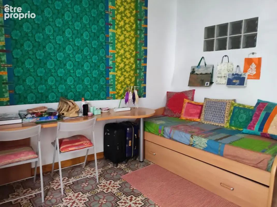 Pézenas, appartement 1er étage - photo 7