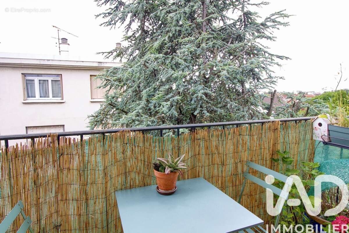 Photo 3 - Appartement à LES PAVILLONS-SOUS-BOIS