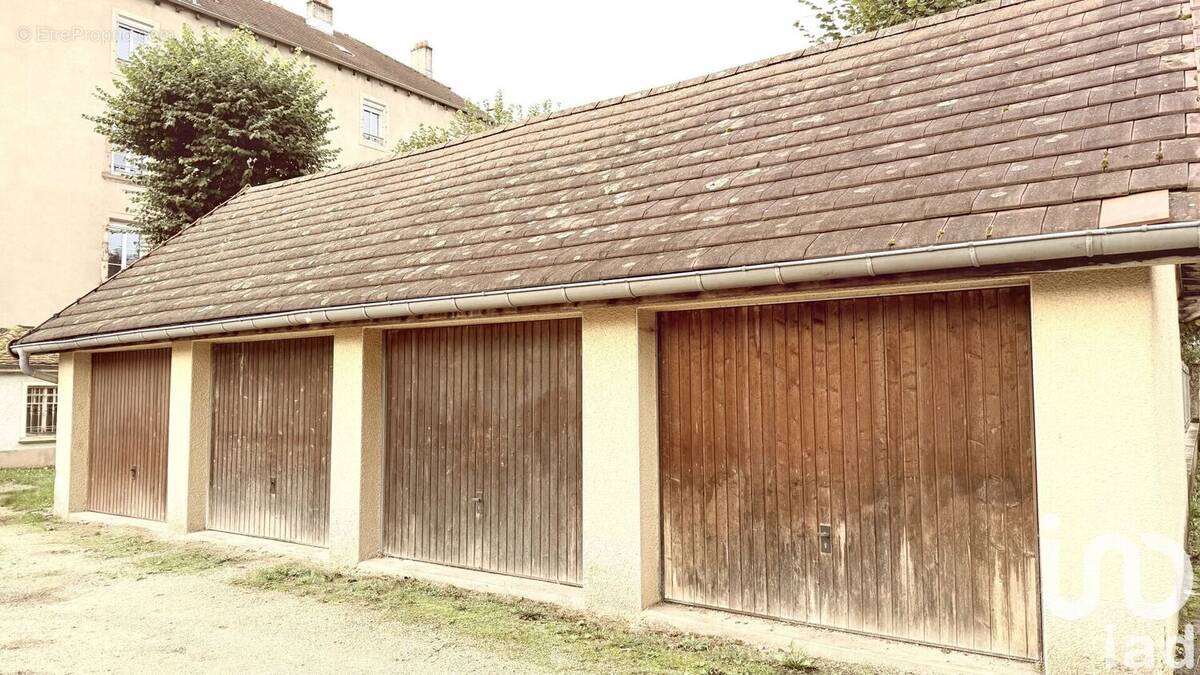 Photo 1 - Parking à BELFORT