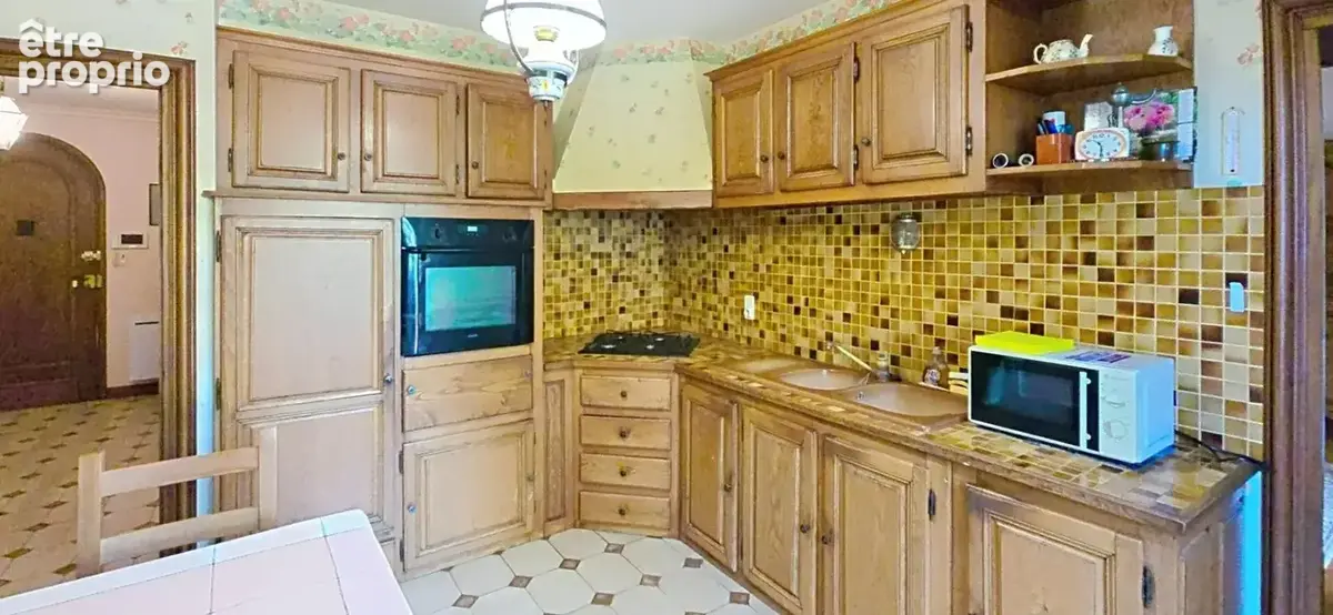 Maison traditionnelle de plain pied, sur sous-sol complet, terrain de 5061 m² - photo 8