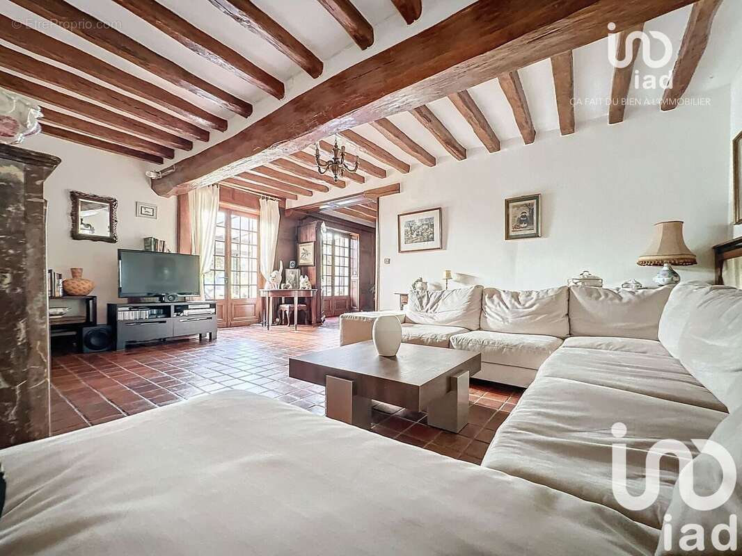 Photo 4 - Maison à POIGNY-LA-FORET