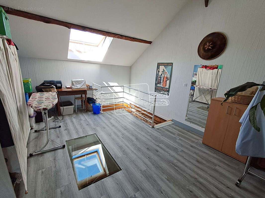 Maison à LE CELLIER