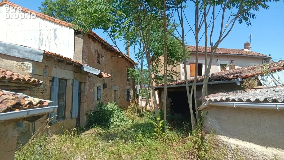 Maison à MAGNE