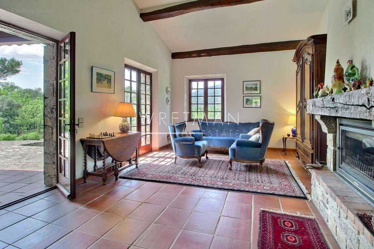 Maison à FAYENCE