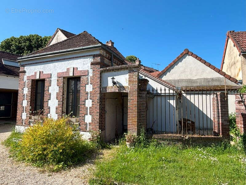 Maison à NOGENT-LE-ROI