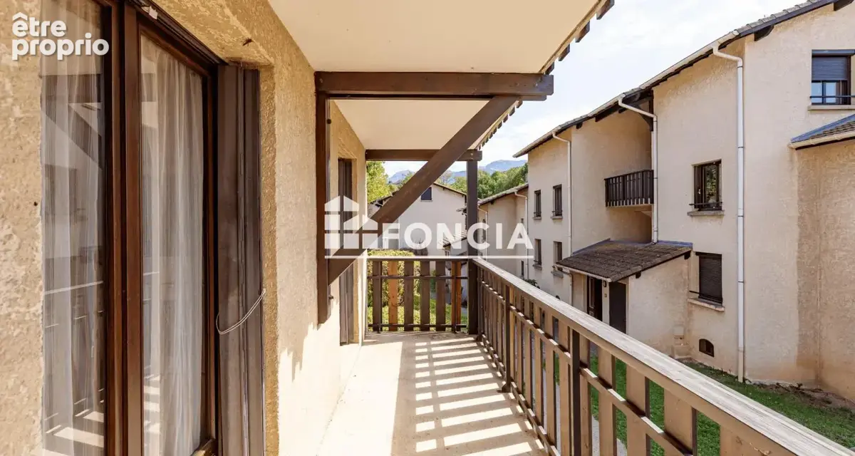 T3 avec balcon - cadre verdoyant - photo 2