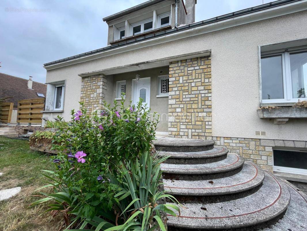 Maison à BOYNES