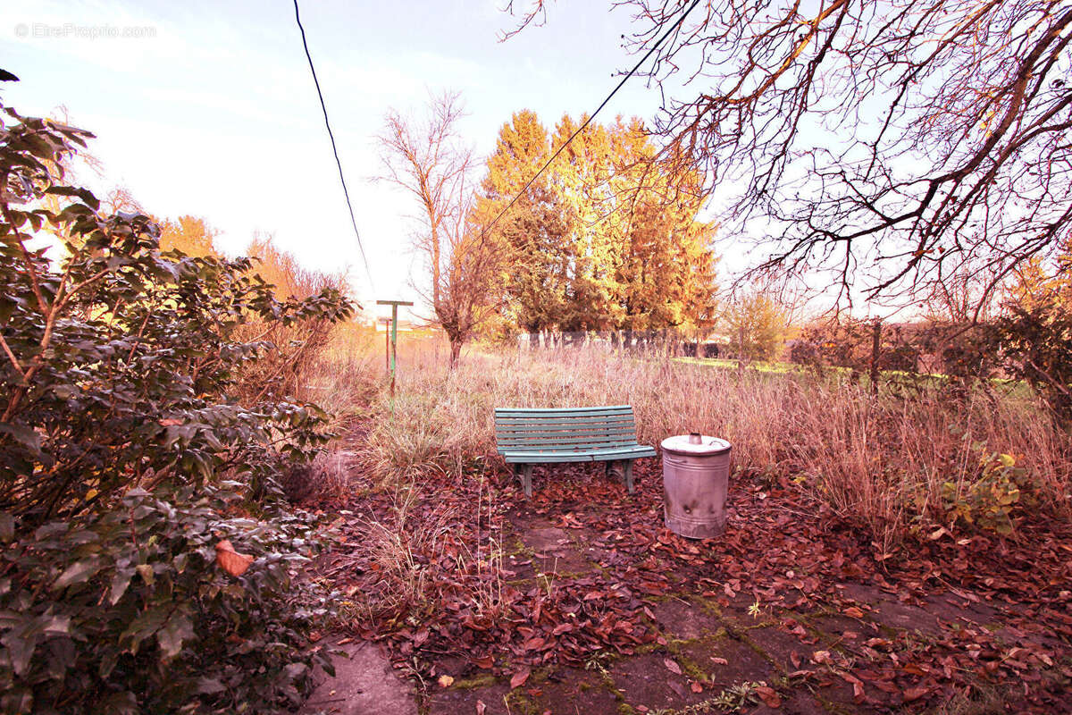 Maison à BOUZONVILLE