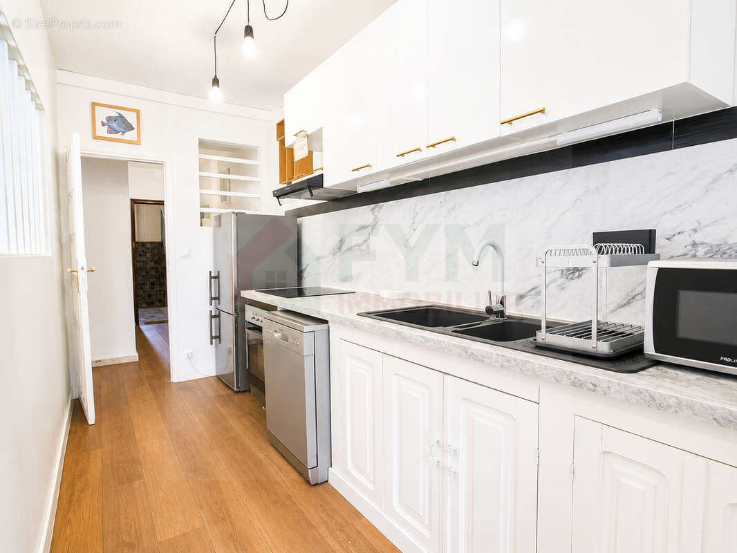 Appartement à SAINT-DENIS
