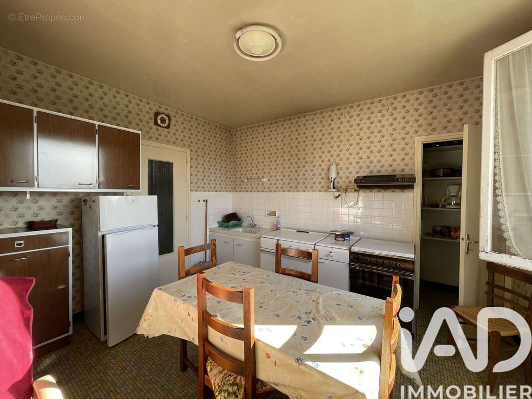 Photo 9 - Maison à NEUVIC-ENTIER