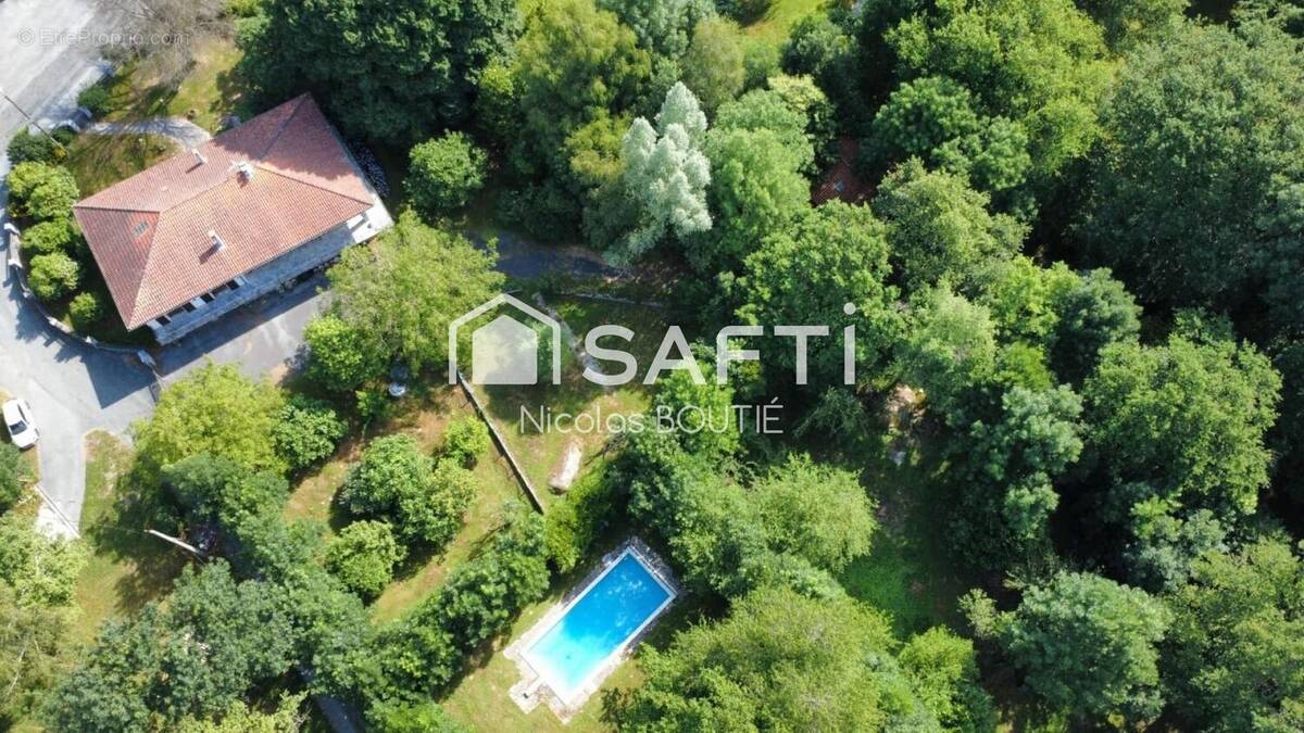 Photo 1 - Maison à LACROUZETTE