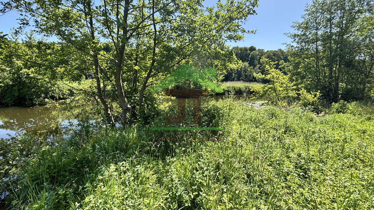 Terrain à CHATEAUDUN