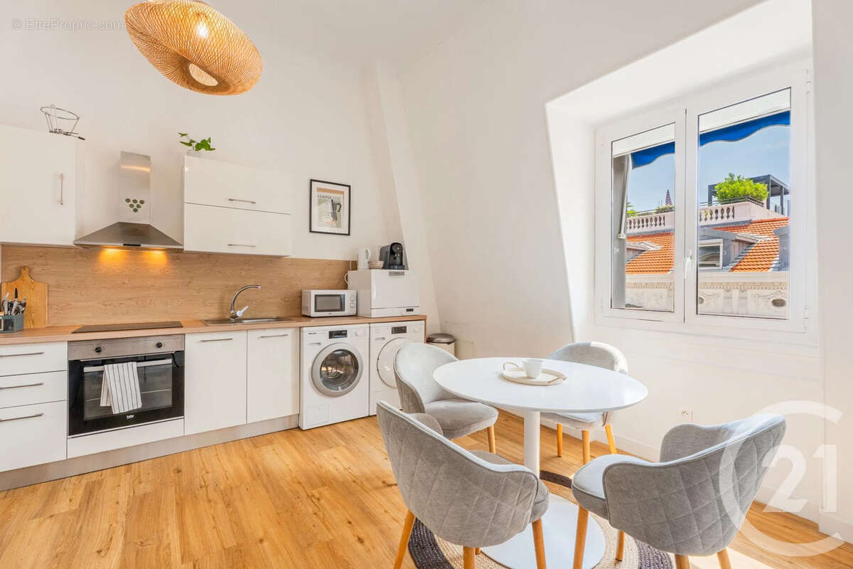 Appartement 82 m² à Menton  - photo 11