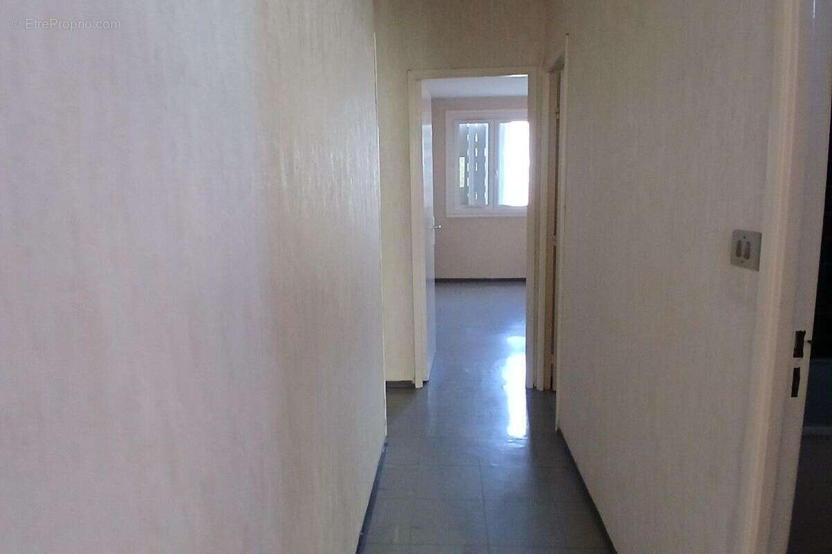 Appartement à MARSEILLE-10E