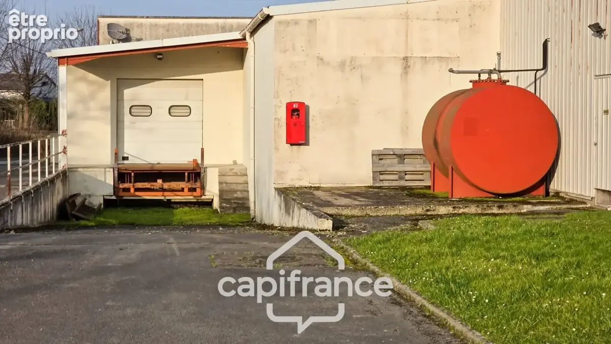 A vendre CHALON SUR SAONE, Local/bureau de 2009 m² sur terrain de 4971 m² - photo 10