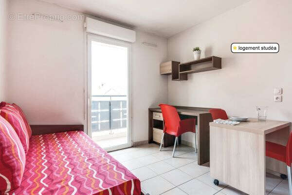 Appartement à MARSEILLE-5E