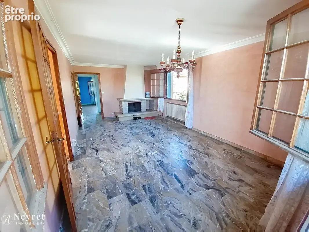 Opportunité à saisir,: Maison de 123 m2 5 pièces sur 1880 m2 de terrain constructible - photo 3