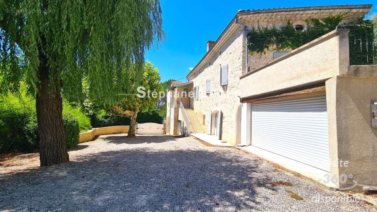 Maison à SAUZET