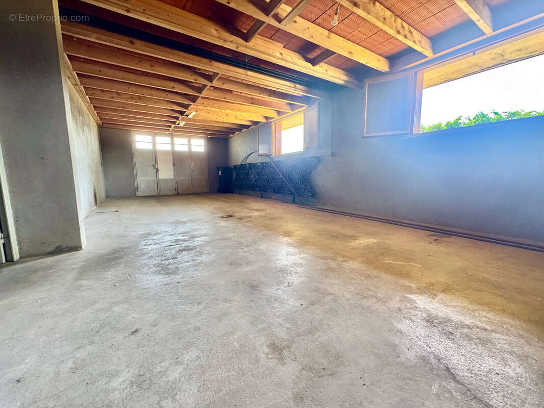 Lentigny 42155  maison à vendre  208m2 936m2 de terrain avec sous sol soit 314m2 - photo 5