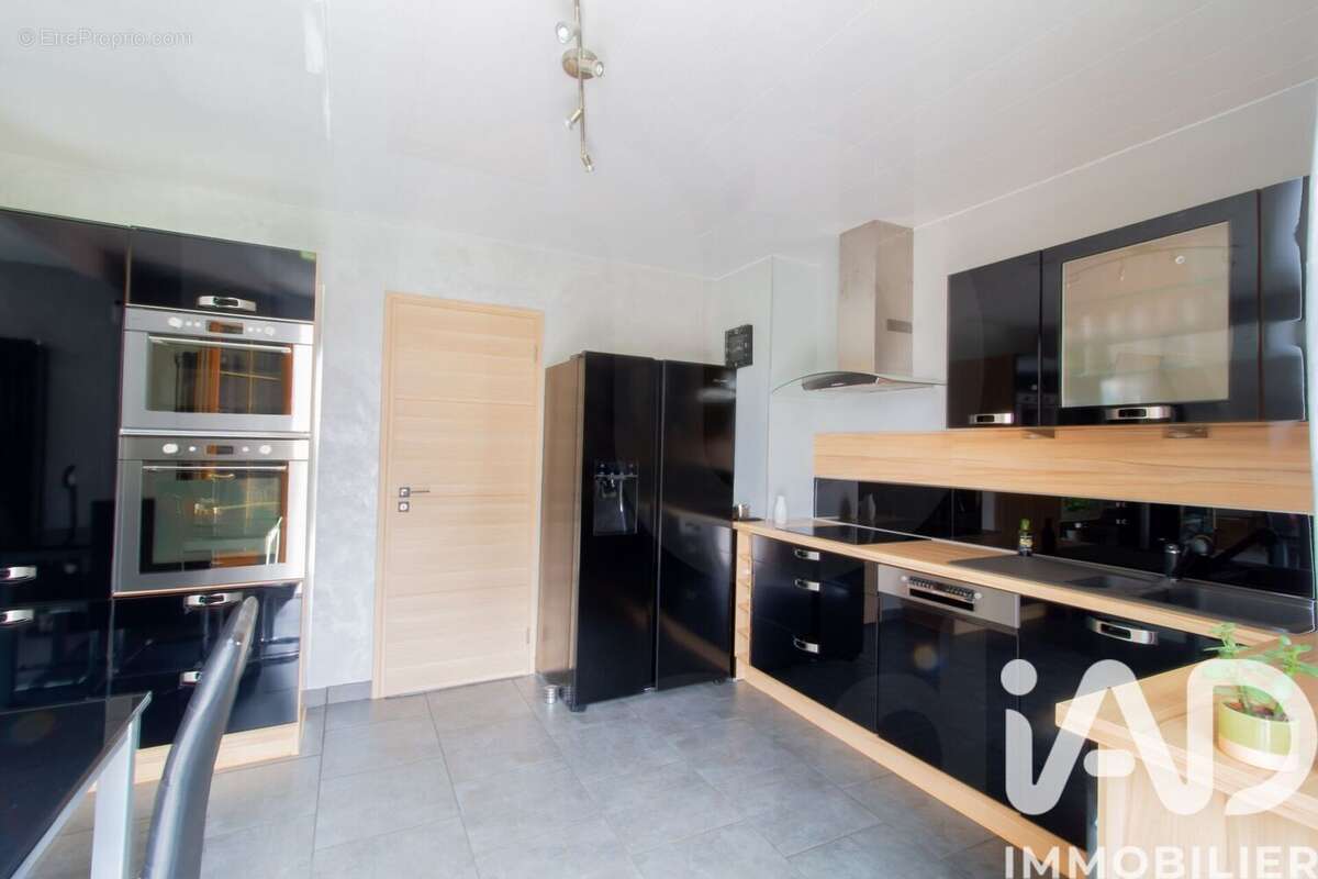 Photo 5 - Maison à FLEURY-LES-AUBRAIS