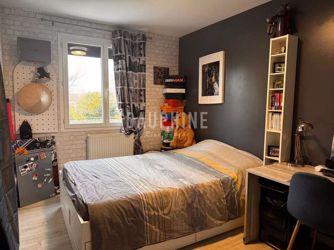 Maison à BUSSY-SAINT-GEORGES