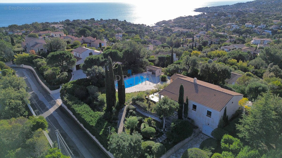 Maison à FREJUS