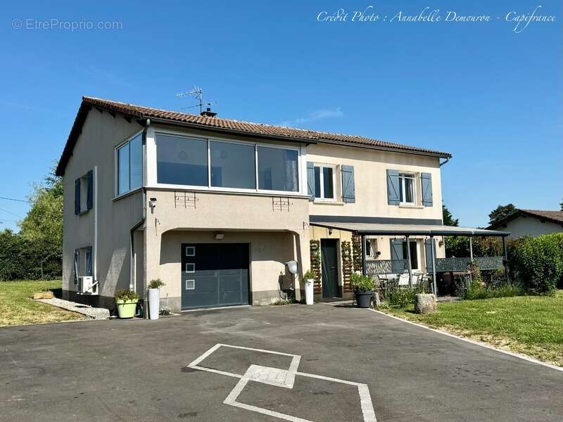 Maison à ORLEAT