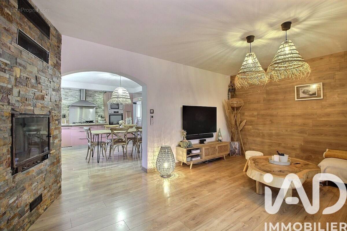 Photo 1 - Appartement à LE BEAUSSET