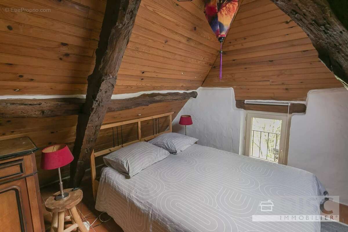 Propriété avec deux gites, camping, logement insolites. - photo 7