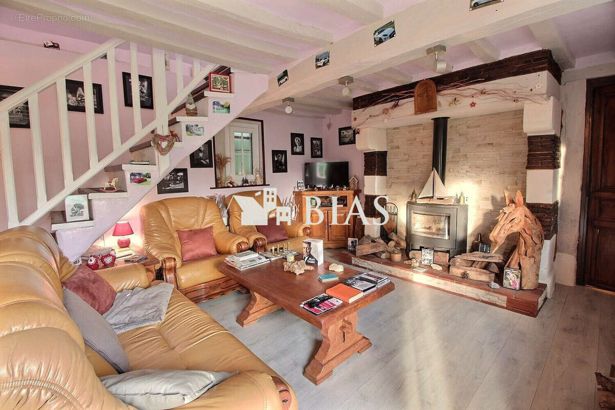 Maison à BEAUMONT-LE-ROGER