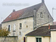 Maison à SAINT-VAAST-LES-MELLO