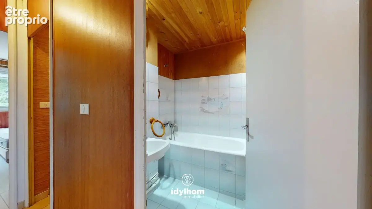 Appartement T4 de 78 m2 proche Tram et métro - photo 8