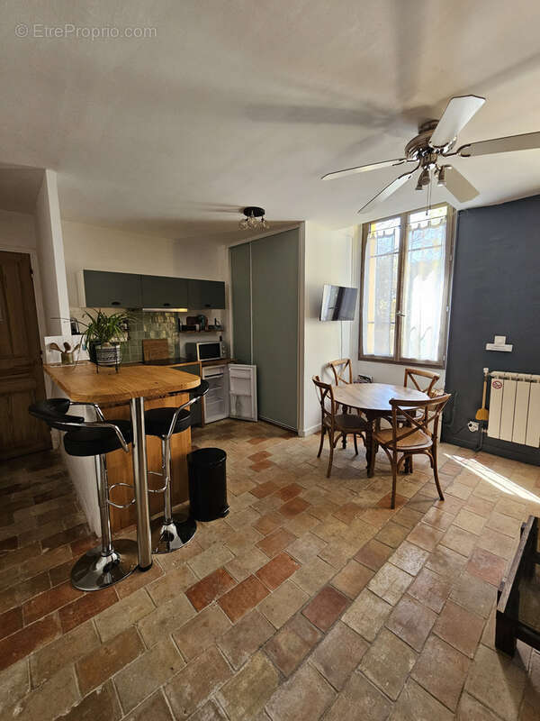 Maison à LA ROQUE-D'ANTHERON