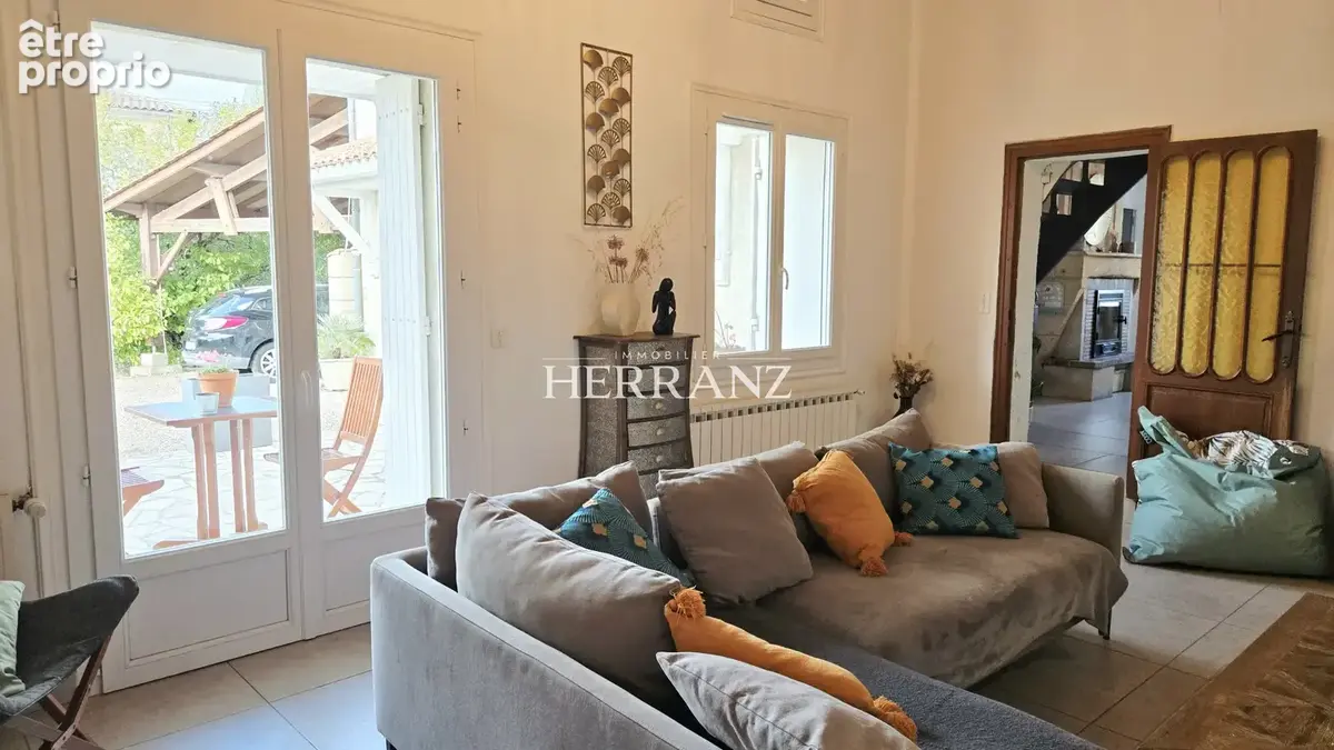 Maison Bourg - 182 m2 avec jardin - Garage - photo 10